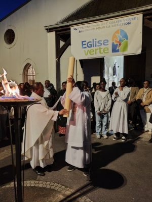 Eglise Saint Martin, le rite de la Lumière